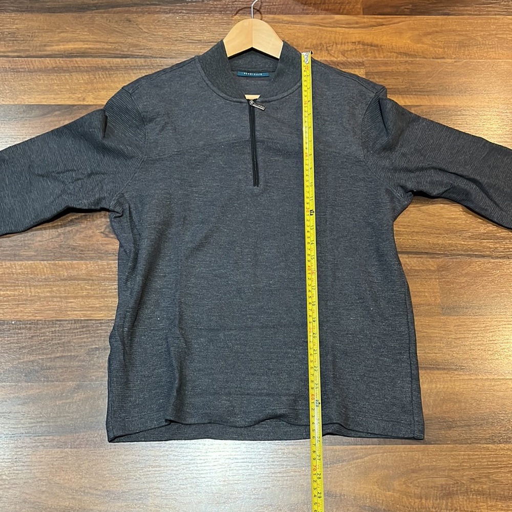 Perry Ellis sweater - Picture 5 of 5